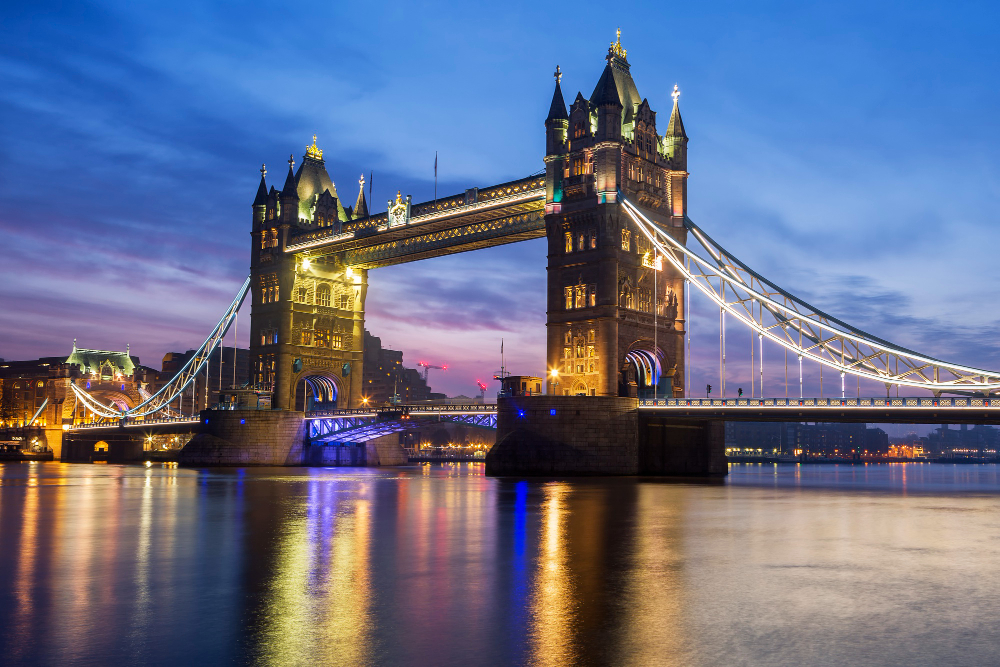 A picture of Tower bridge of London